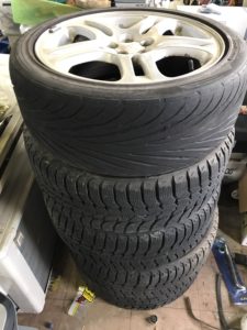 姫路市野里でタイヤの回収から処分までさせて頂きました。