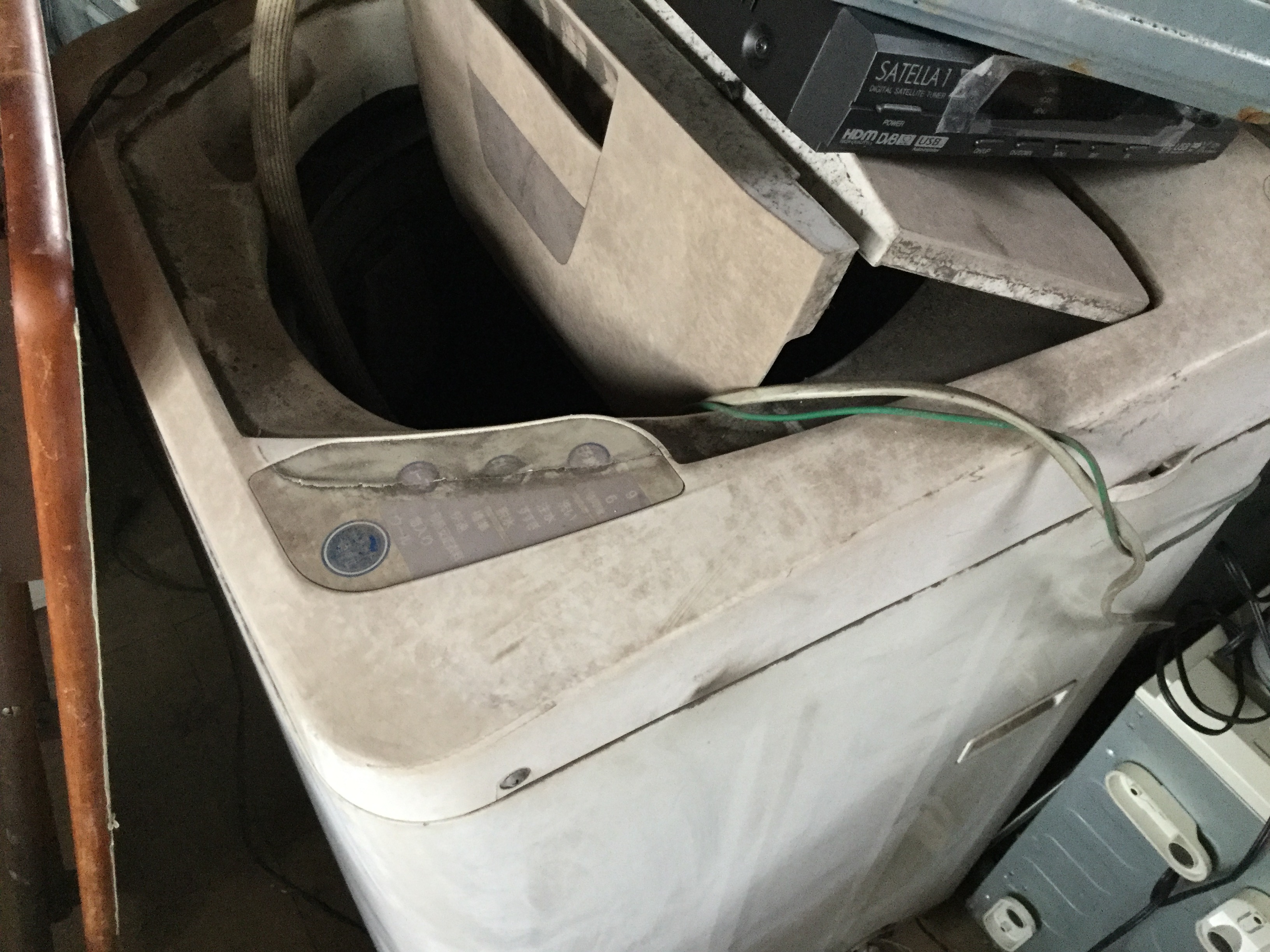 相生市大谷町付近で回収した洗濯機です。