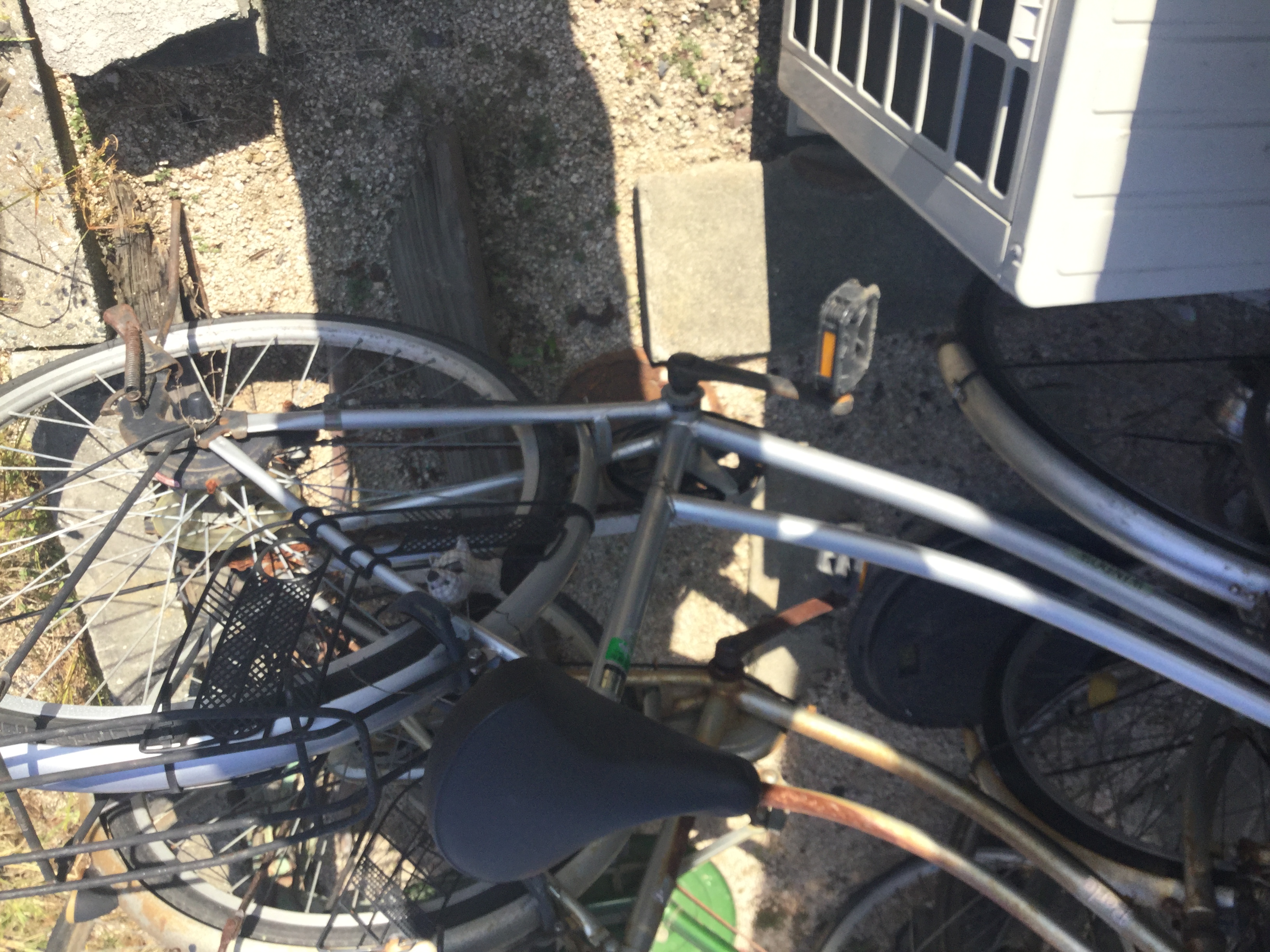 赤穂市さつき町付近で回収した自転車です。