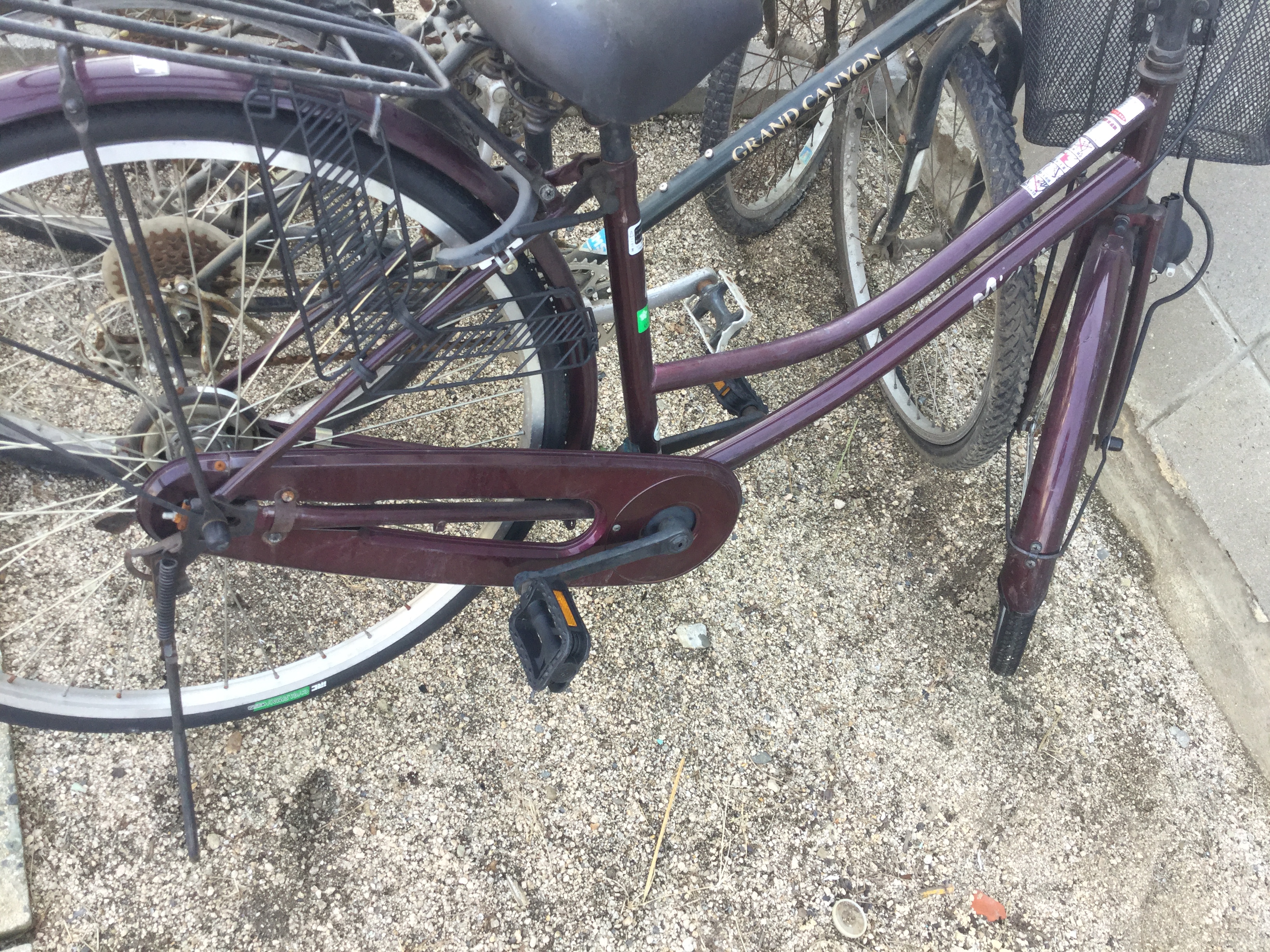 赤穂市平成町付近で回収した自転車です。