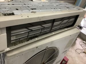 赤穂市上仮屋でエアコン回収からエアコン処分までしました。