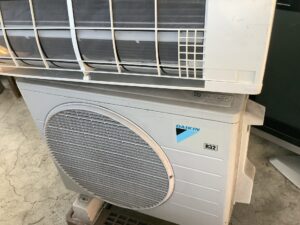 太子町船代でエアコン取り外しからエアコン処分までしました。