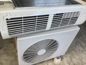 太子町宮本でエアコン取り外しからエアコン無料回収しました。