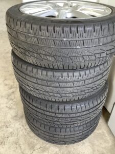 兵庫県たつの市新宮町片山でタイヤの引き取りからタイヤ処分までさせて頂きました。