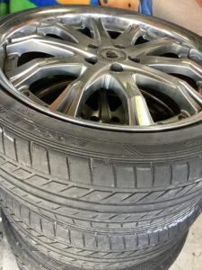 兵庫県たつの市神岡町横内でアルミタイヤの回収からタイヤ処分までさせて頂きました。