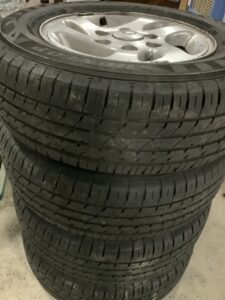 兵庫県たつの市揖保川町片島でアルミタイヤの無料回収をさせて頂きました。