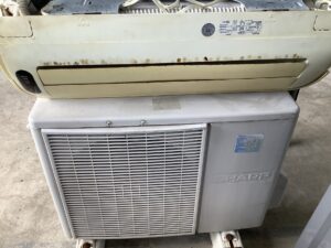 佐用郡佐用町河崎でエアコン取り外しからエアコン処分までさせていただきました。