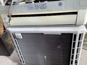 佐用郡佐用町桑野でエアコン取り外しからエアコン処分までしました。