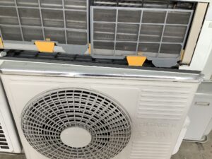 たつの市揖保川町片島でエアコン取り外しからエアコン処分までしました。