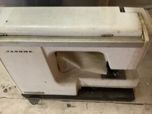 兵庫県赤穂市で処分したミシン