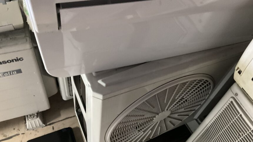 兵庫県相生市で取り外し処分したエアコン