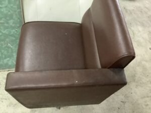 相生市汐見台でソファーの回収から処分までさせて頂きました。