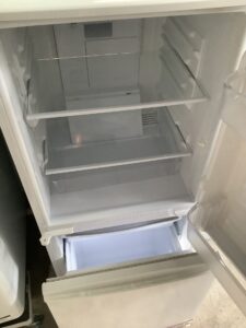 赤穂郡上郡町井上で冷蔵庫の回収から処分までさせて頂きました。