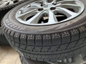 相生市古池でタイヤの回収から処分までさせて頂きました。