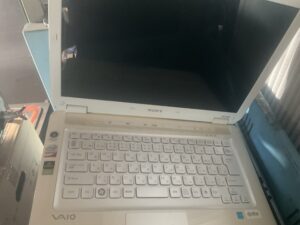 赤穂郡上郡町でパソコンの引き取りから処分までさせて頂きました。