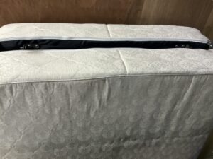 相生市大谷町でベッド・マットレスの引き取りから処分までさせて頂きました。