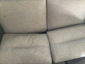 赤穂市尾崎でソファーの回収から処分までさせて頂きました。