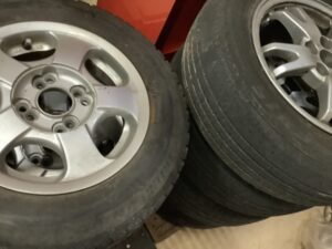 宍粟市一宮町福中でタイヤの回収から処分までさせて頂きました。