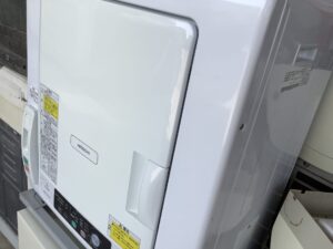 佐用郡佐用町久崎で洗濯機の引き取りから処分までさせて頂きました。
