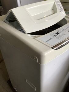 佐用郡佐用町河崎で洗濯機の引き取りから処分までさせて頂きました。
