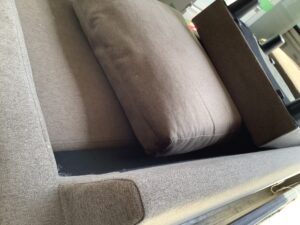 佐用郡佐用町上石井でソファーの回収から処分までさせて頂きました。