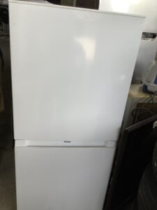 相生市ひかりが丘で冷蔵庫の引き取りから処分までさせて頂きました。