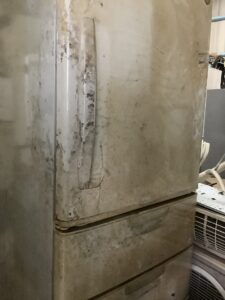 佐用郡佐用町桜山で冷蔵庫の回収から処分までさせて頂きました。