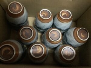 佐用郡佐用町多賀で食器の回収から処分までさせて頂きました。