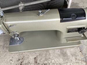 赤穂市松原町でミシンの回収から処分までさせて頂きました。