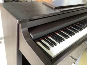 相生市でピアノの引き取りから処分までさせて頂きました。