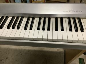 赤穂市坂越でピアノの引き取りから処分までさせて頂きました。