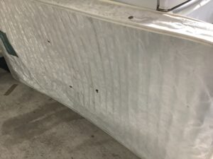 赤穂市高野でベッド・マットレスの回収から処分までさせて頂きました。