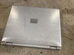 佐用郡佐用町本郷でパソコンの回収から処分までさせて頂きました。