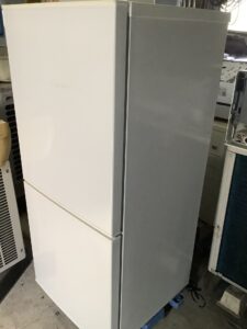 宍粟市波賀町野尻で冷蔵庫の引き取りから処分までさせて頂きました。