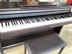 相生市栄町でピアノの回収から処分までさせて頂きました。