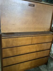 たつの市神岡町入野でタンスの回収から処分までさせて頂きました。