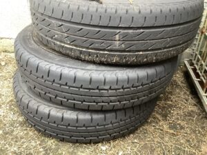 佐用郡佐用町山脇でタイヤの引き取りから処分までさせて頂きました。