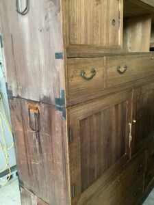 佐用郡佐用町米田でタンスの回収から処分までさせて頂きました。