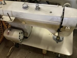 佐用郡佐用町三日月でミシンの回収から処分までさせて頂きました。