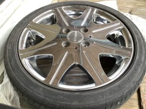 宍粟市波賀町小野でタイヤの引き取りから処分までさせて頂きました。