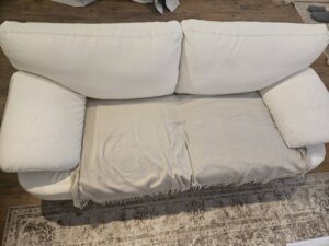 宍粟市山﨑町山﨑でソファーの回収から処分までさせて頂きました。