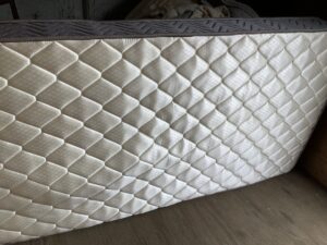 兵庫県姫路市で引き取り回収から処分までしたマットレス