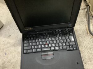 揖保郡太子町で引き取り回収から処分までしたノートパソコン
