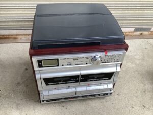 相生市相生でオーディオ類の回収から処分までさせて頂きました。