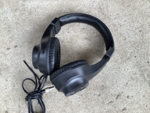 赤穂郡上郡町駅前でヘッドホンの引き取りから処分までさせて頂きました。