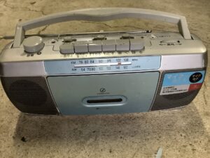 揖保郡太子町王子でラジカセの回収から処分までさせて頂きました。