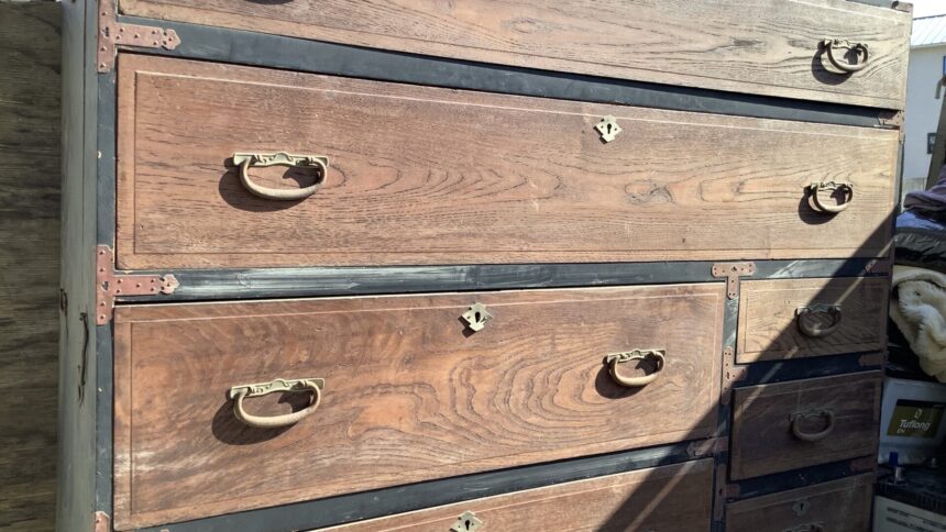 兵庫県宍粟市で引き取り回収から処分までしたタンス