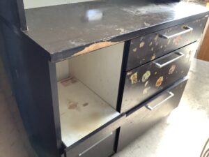 相生市竜泉町で家具の引き取りから処分までさせて頂きました。