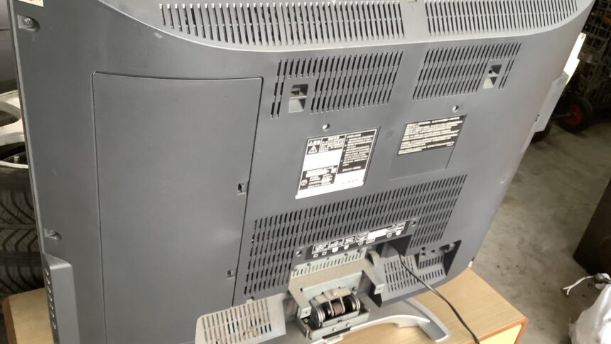 兵庫県たつの市で引き取り回収から処分までしたテレビ