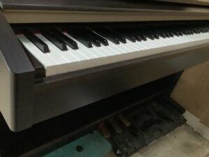兵庫県相生市で引き取り回収から処分までした電子ピアノ